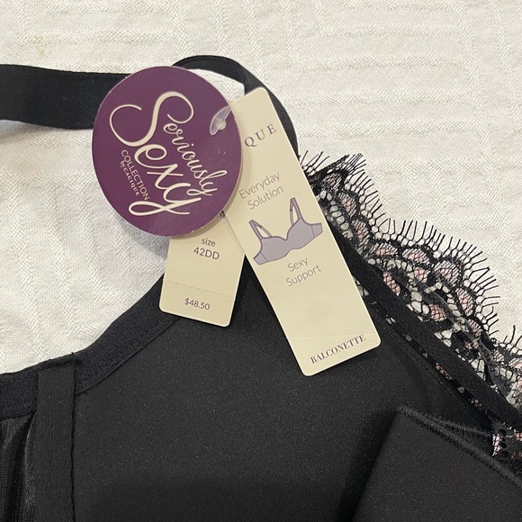 Cacique Balconette Bra 42DD Underwire Black Lace Pink Hearts Sexy Support
NWT - Picture 8 of 9